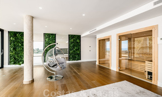 Moderne villa te koop met panoramisch zeezicht in Marbella - Benahavis 41925 