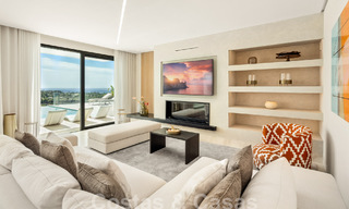 Moderne villa te koop met panoramisch zeezicht in Marbella - Benahavis 58765 