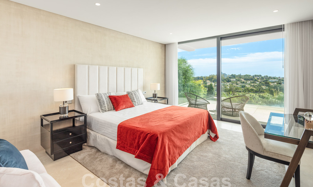 Moderne villa te koop met panoramisch zeezicht in Marbella - Benahavis 58767