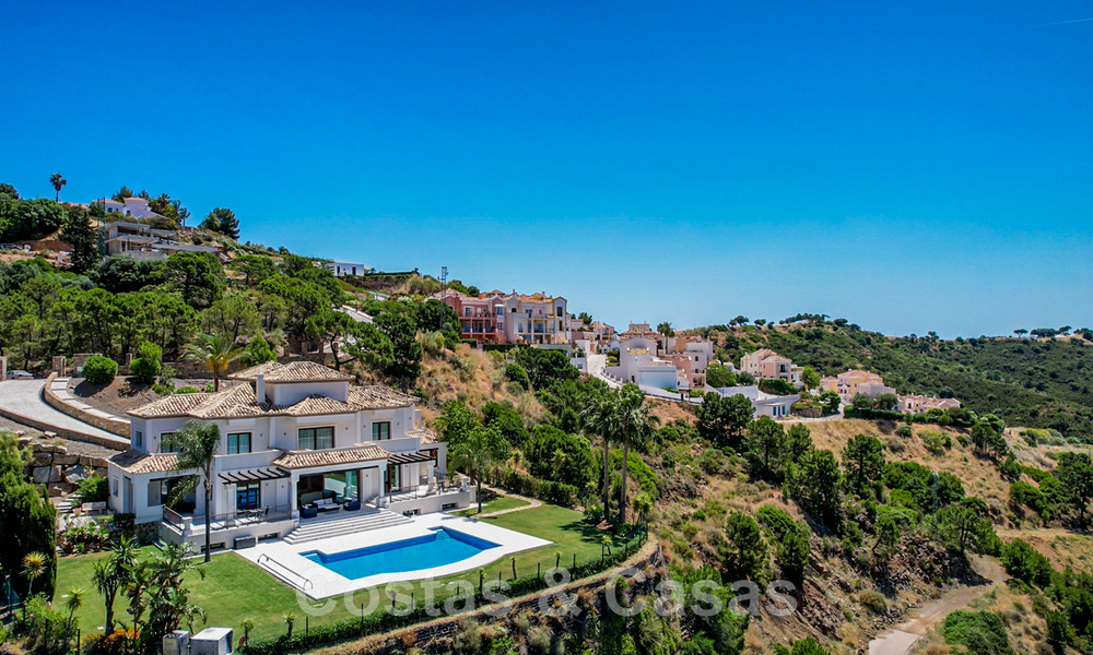 Luxevilla in een klassieke Mediterrane stijl te koop met zeezicht in Benahavis - Marbella 41974