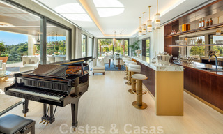 Nieuw op de markt! Eigentijdse, moderne luxevilla te koop in resort stijl met panoramisch zeezicht in Cascada de Camojan in Marbella 42111 