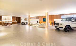 Eigentijdse, moderne luxevilla te koop in resort stijl met panoramisch zeezicht in Cascada de Camojan in Marbella 42404 