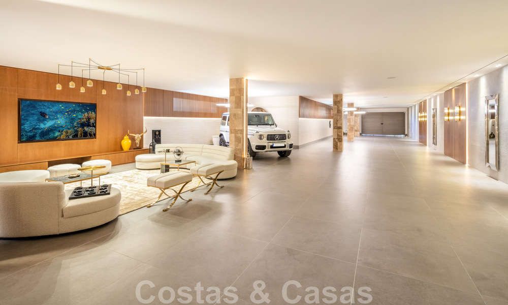 Nieuw op de markt! Eigentijdse, moderne luxevilla te koop in resort stijl met panoramisch zeezicht in Cascada de Camojan in Marbella 42407