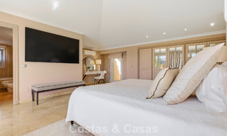 Luxe penthouse te koop in prachtig eerstelijnsgolf resort in Nueva Andalucia, Marbella 796973 