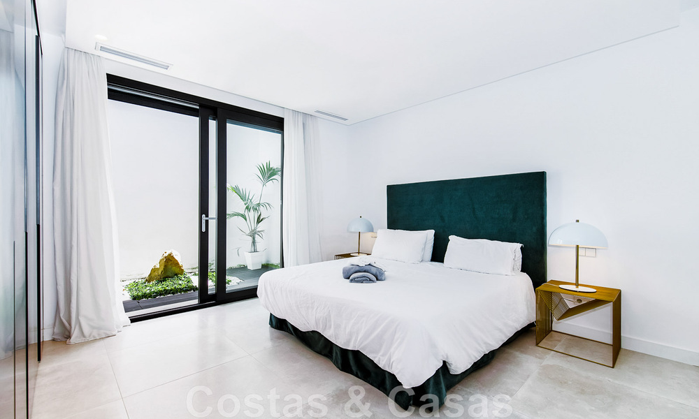 Recent gebouwde designervilla te koop, rustig gelegen in de heuvels van La Quinta te Benahavis - Marbella 42567