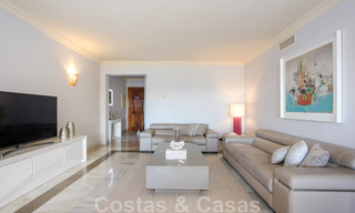 Groot appartement te koop met een mooi zeezicht in Benahavis - Marbella 42354 
