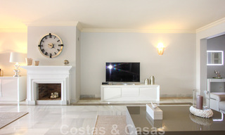 Groot appartement te koop met een mooi zeezicht in Benahavis - Marbella 42355 