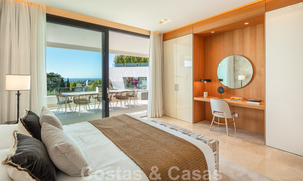 Spectaculair, modern penthouse te koop met adembenemend zeezicht in het zeer gegeerde Sierra Blanca, op de Golden Mile van Marbella 51505