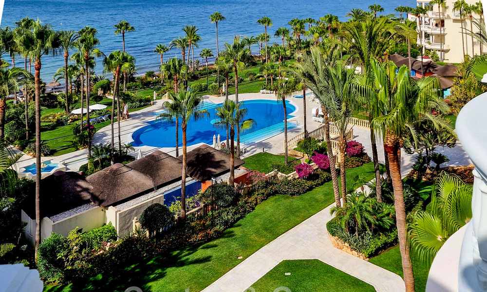 Opportuniteit! Eerstelijns strand luxe penthouse te koop in Las Dunas Park, Marbella - Estepona 42497