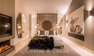 Opportuniteit! Eerstelijns strand luxe penthouse te koop in Las Dunas Park, Marbella - Estepona. Eigentijds gerenoveerd. Instapklaar. 43689 