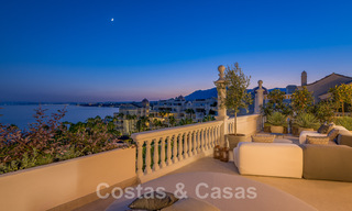 Opportuniteit! Eerstelijns strand luxe penthouse te koop in Las Dunas Park, Marbella - Estepona. Eigentijds gerenoveerd. Instapklaar. 43706 