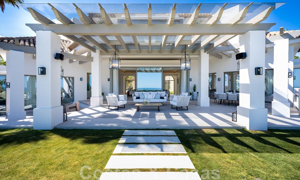 Prestigieuze luxevilla in Mediterrane stijl te koop met schitterend panoramisch zeezicht in Benahavis - Marbella 43438