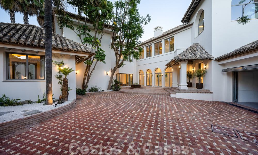 Prestigieuze luxevilla in Mediterrane stijl te koop met schitterend panoramisch zeezicht in Benahavis - Marbella 43507