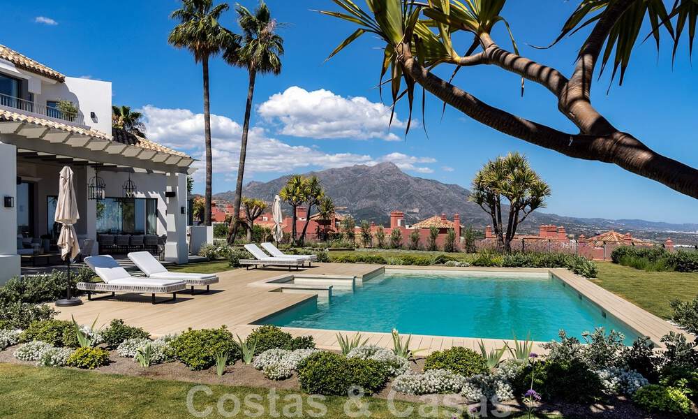 Prestigieuze luxevilla in Mediterrane stijl te koop met schitterend panoramisch zeezicht in Benahavis - Marbella 43515