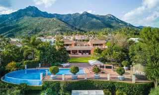 Indrukwekkende luxevilla in een Mediterrane architectuur, met open zeezicht in de begeerde woonwijk Sierra Blanca op de Golden Mile te Marbella 42910 