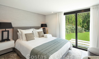 Prachtige, eigentijdse villa te koop gelegen in het hartje van Nueva Andalucia’s golfvallei in Marbella 43043 
