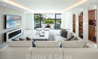 Prachtige, eigentijdse villa te koop gelegen in het hartje van Nueva Andalucia’s golfvallei in Marbella 43047 