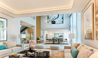Nieuwe, modernistische luxevilla’s te koop, met veel privacy en zeezicht, in een gated community gelegen in de heuvels van Marbella 43377 