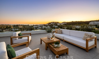 Spectaculaire luxevilla’s te koop i/e eigentijds architectuur gesitueerd i/e golfresort o/d New Golden Mile tussen Marbella en Estepona 63157 