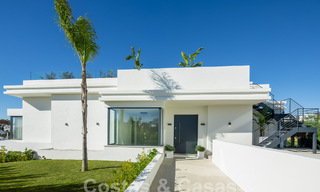 Spectaculaire luxevilla’s te koop i/e eigentijds architectuur gesitueerd i/e golfresort o/d New Golden Mile tussen Marbella en Estepona 63169 