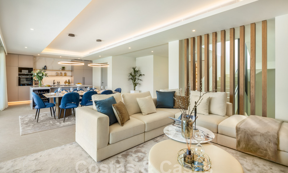 Spectaculaire luxevilla’s te koop i/e eigentijds architectuur gesitueerd i/e golfresort o/d New Golden Mile tussen Marbella en Estepona 63176