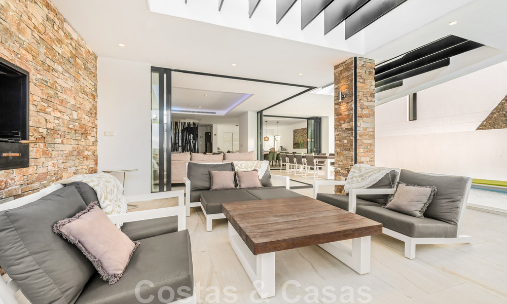 Instapklare, moderne villa te koop, op loopafstand van het strand en het centrum van San Pedro, Marbella 44142