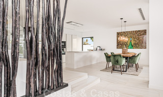 Instapklare, moderne villa te koop, op loopafstand van het strand en het centrum van San Pedro, Marbella 44143 