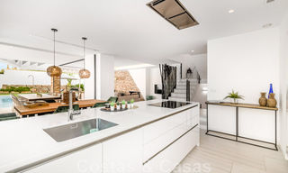 Instapklare, moderne villa te koop, op loopafstand van het strand en het centrum van San Pedro, Marbella 44145 