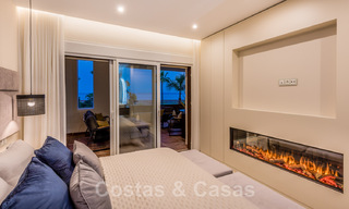Ruim, luxueus appartement te koop in een beveiligd complex, eerstelijnsstrand, met prachtig zeezicht, op de New Golden Mile tussen Marbella - Estepona 44045 