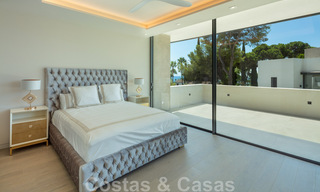 Indrukwekkende, moderne luxevilla met prachtig uitzicht op zee te koop in een begeerde urbanisatie op de Golden Mile van Marbella 44527 