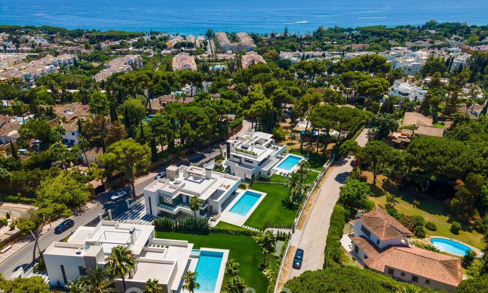 Indrukwekkende, moderne luxevilla met prachtig uitzicht op zee te koop in een begeerde urbanisatie op de Golden Mile van Marbella 44548