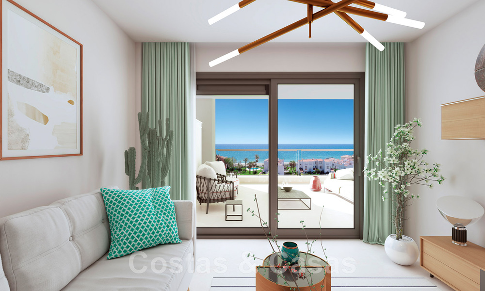 Nieuwe, eigentijdse, luxe appartementen te koop met zeezicht op loopafstand van het strand in Casares, Costa del Sol 44523