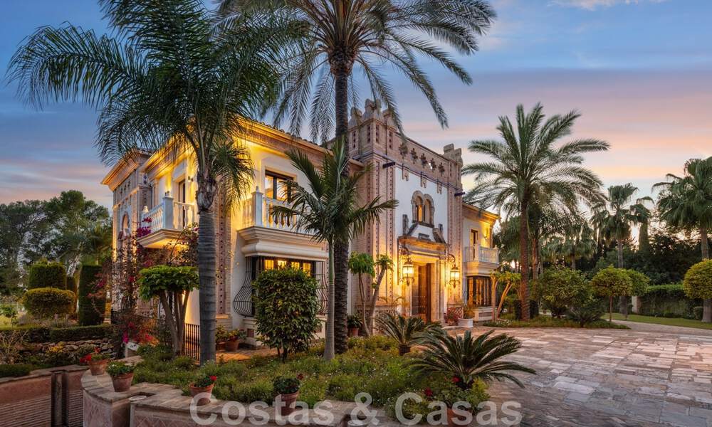 Majestueuze, hoogstaande luxevilla te koop met panoramisch zeezicht in een gated community op de Golden Mile van Marbella 44796