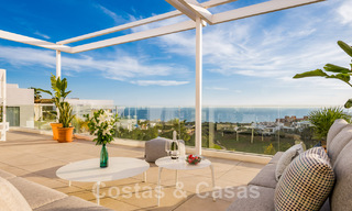 Instapklare, moderne villa te koop, eerstelijnsgolf met een prachtig zeezicht in Oost-Marbella 44991 