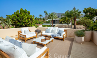 Andalusische, modernistische villa te koop met panoramisch uitzicht, beachside, op de Golden Mile van Marbella 44909 