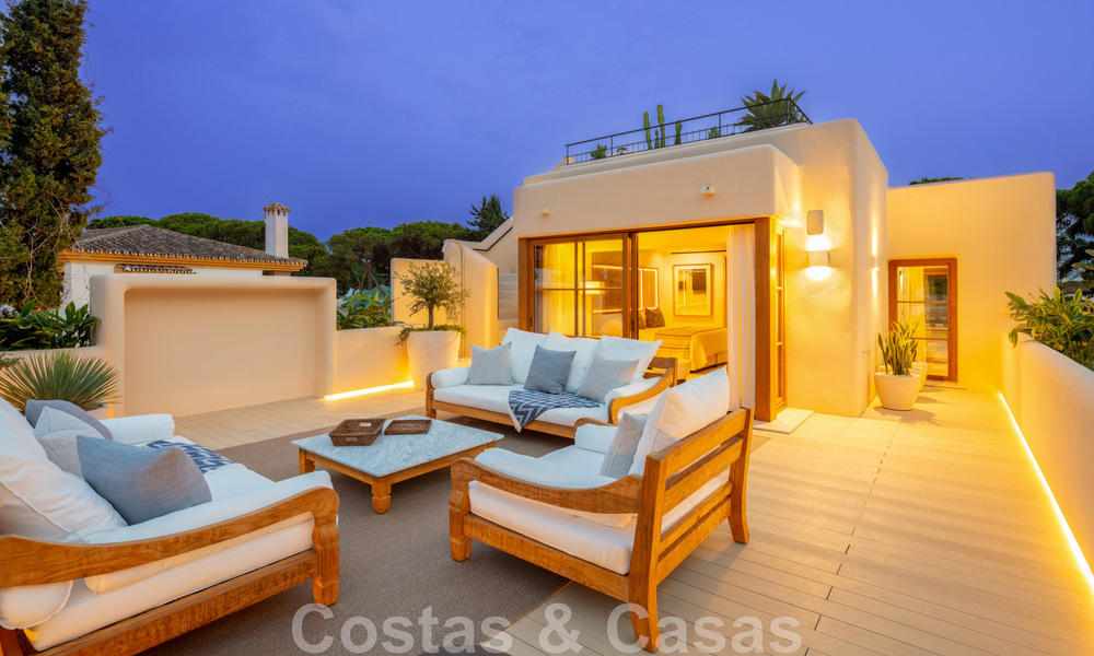 Andalusische, modernistische villa te koop met panoramisch uitzicht, beachside, op de Golden Mile van Marbella 44930