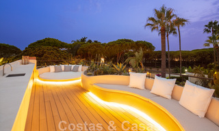 Andalusische, modernistische villa te koop met panoramisch uitzicht, beachside, op de Golden Mile van Marbella 44931 