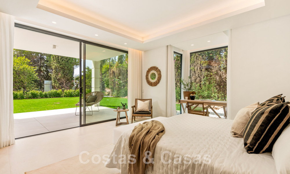 Spaanse designervilla te koop, op een steenworp van de golfbaan in Marbella - Benahavis 45456