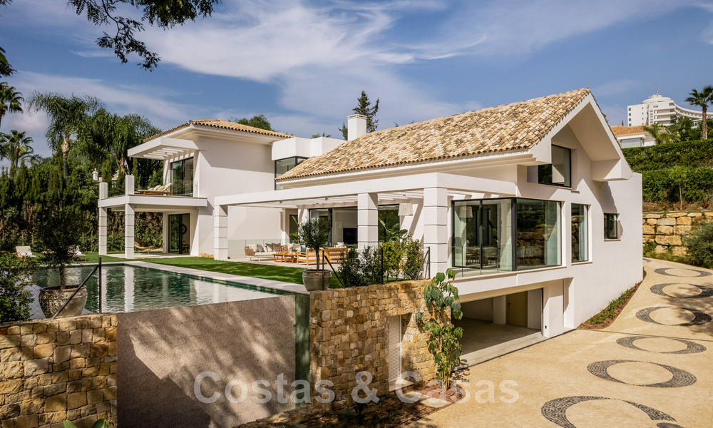 Spaanse designervilla te koop, op een steenworp van de golfbaan in Marbella - Benahavis 45474