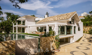 Spaanse designervilla te koop, op een steenworp van de golfbaan in Marbella - Benahavis 45474 