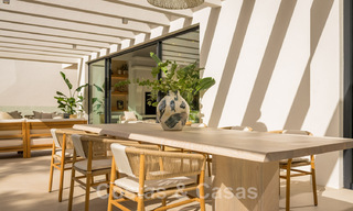 Spaanse designervilla te koop, op een steenworp van de golfbaan in Marbella - Benahavis 45494 