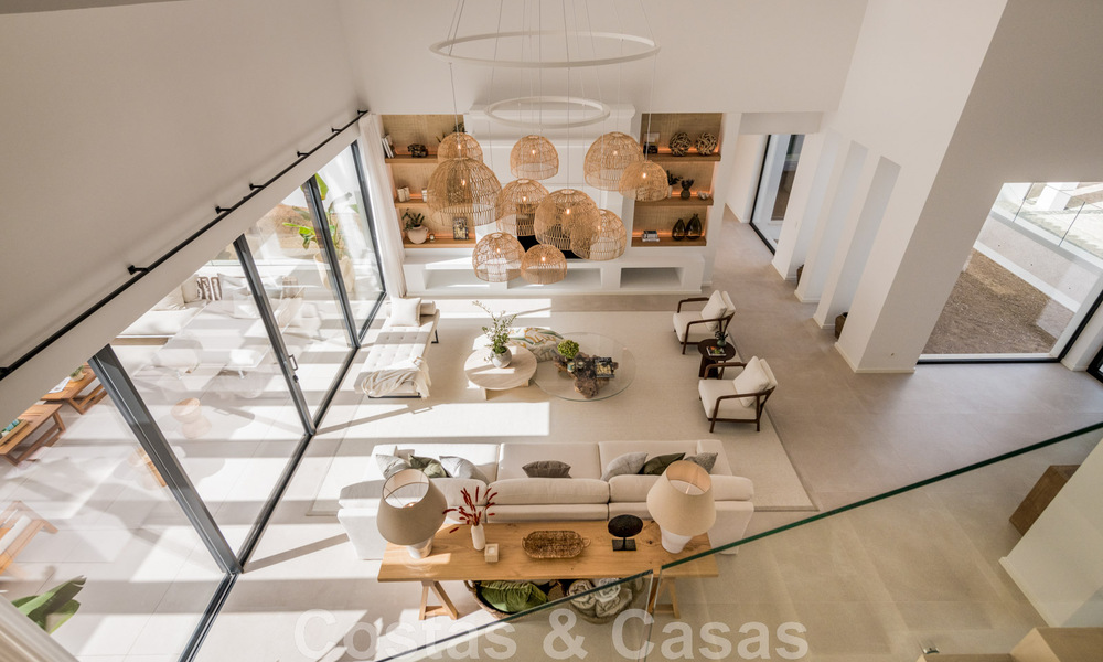 Spaanse designervilla te koop, op een steenworp van de golfbaan in Marbella - Benahavis 45500