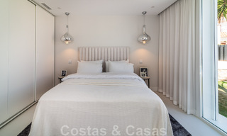 Unieke luxevilla te koop in een moderne, Andalusische bouwstijl, met zeezicht, op loopafstand van Puerto Banus, Marbella 45915 