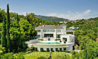 Hedendaagse, luxueuze villa te koop met zicht op zee in het meest exclusieve La Zagaleta resort in Benahavis - Marbella 45154 