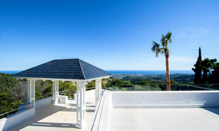 Hedendaagse, luxueuze villa te koop met zicht op zee in het meest exclusieve La Zagaleta resort in Benahavis - Marbella 45220 