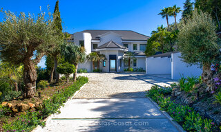 Hedendaagse, luxueuze villa te koop met zicht op zee in het meest exclusieve La Zagaleta resort in Benahavis - Marbella 45243 