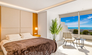 Ruim, volledig gerenoveerd luxepenthouse te koop met zeezicht in Benahavis - Marbella 45294 