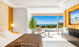 Ruim, volledig gerenoveerd luxepenthouse te koop met zeezicht in Benahavis - Marbella 45300 