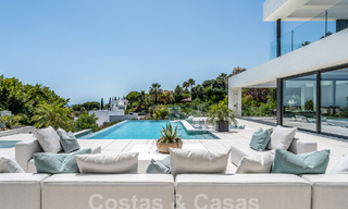 Nieuwe, modernistische designervilla te koop met panoramisch uitzicht, op de New Golden Mile in Marbella - Benahavis 53668 