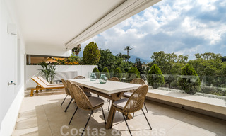 Ruim appartement te koop, volledig gerenoveerd in moderne stijl, gelegen in een begeerde area op de Golden Mile van Marbella 46424 